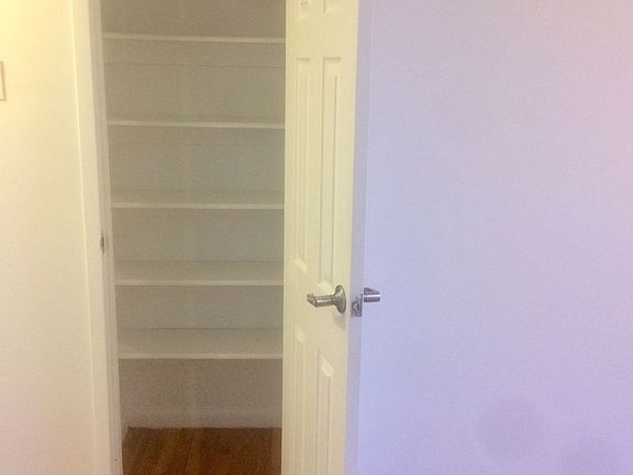 4th image of 1412 Franklin Ave #A