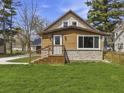 W348N5133 Elm AVENUE, Okauchee, WI, 53069