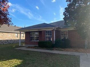3303 Lexington Dr, Tyler, TX 75701