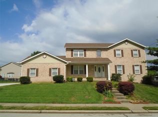 805 Victoria Ln, O'Fallon, IL 62269