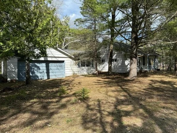 14896 Jade Ln, Ocqueoc, MI 49759