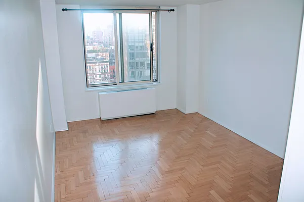 Rented by Owner | media 9