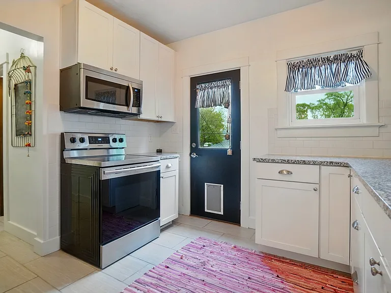 3000 Hillside Ave — Photo 20