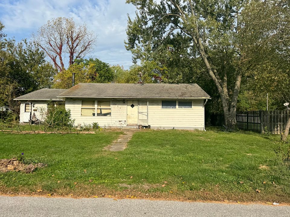 1st image of 302 Indiana St