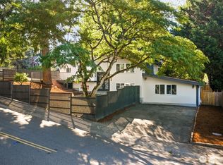 8801 NE 140th Place, Kirkland, WA 98034