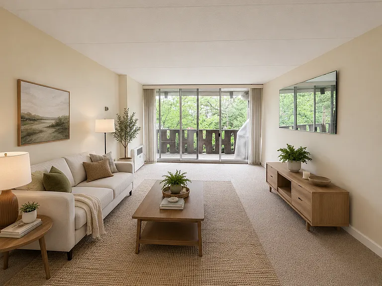200 Swanton St #L14 — Photo 2
