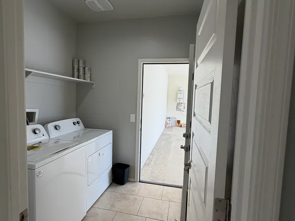 6853 S Portugal Ave, Tucson, AZ 85757