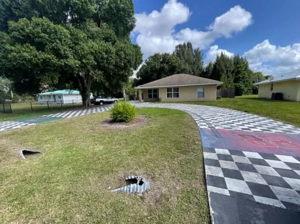 1106 NW 7th Court, Okeechobee, FL 34972