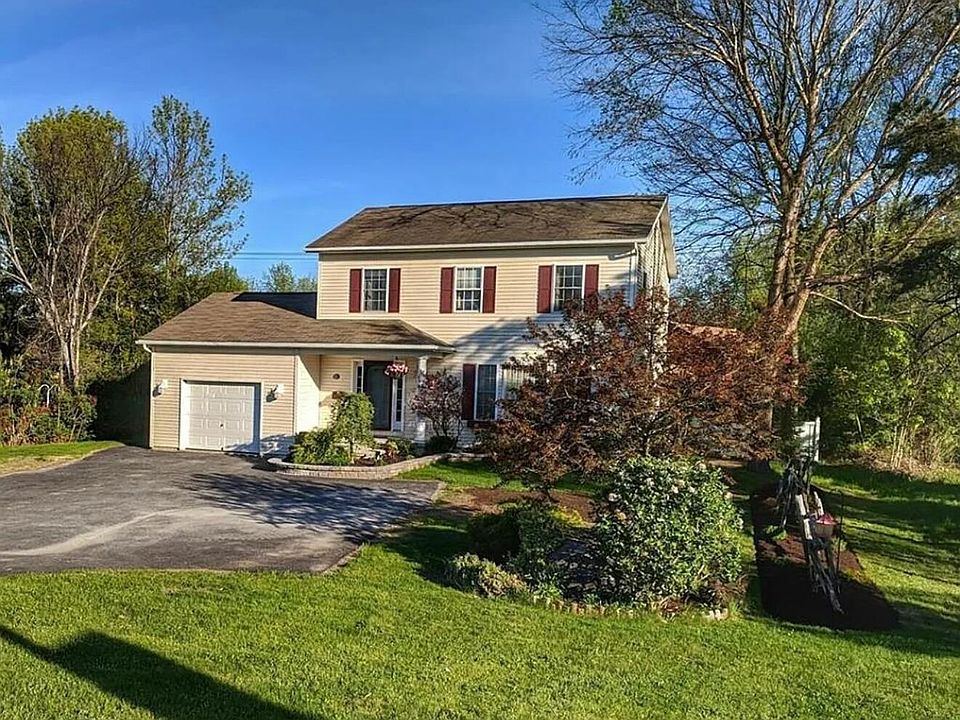 1st image of 31 Tom Miller Rd