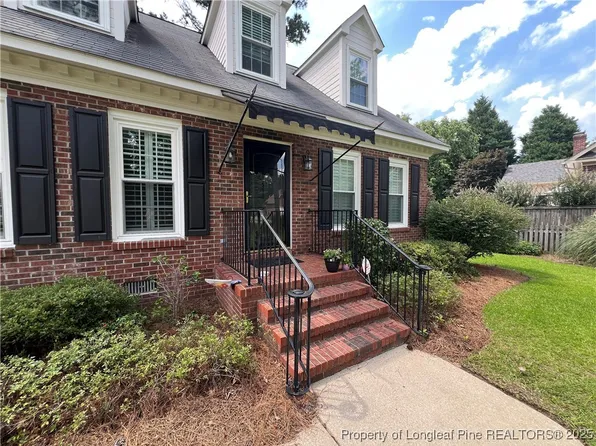 612 Brisbane Ct, Fayetteville, NC 28314