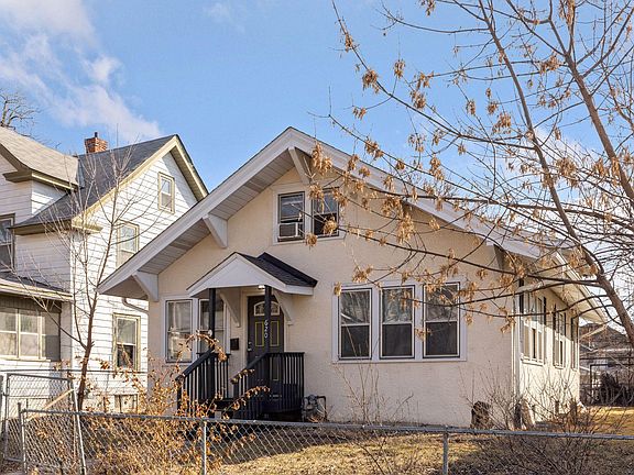 2nd image of 620 Newton Ave N