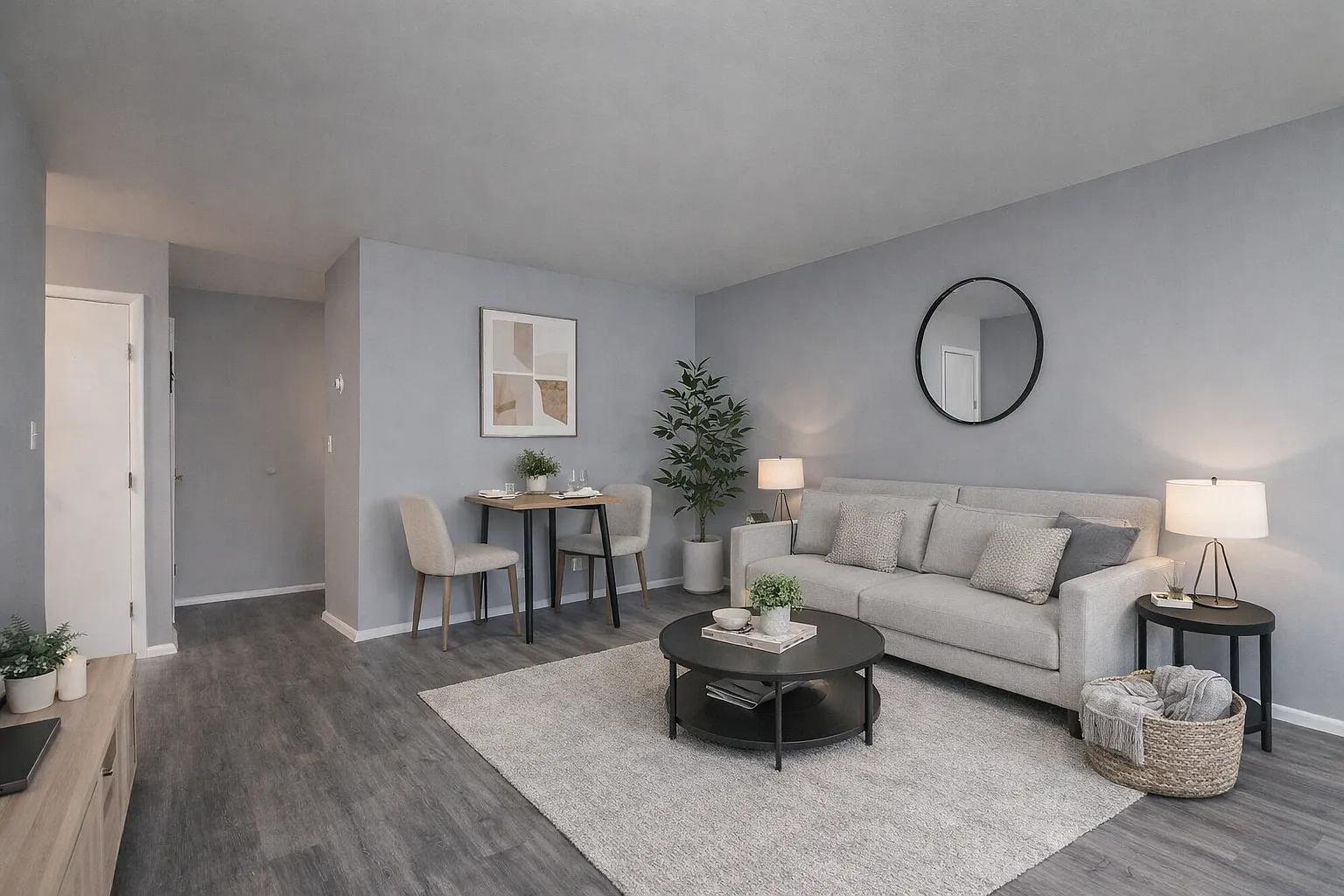McKaig Court Apartments — Photo 1