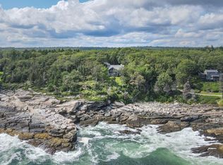 45 Martha Beck Dr, Bristol, ME 04539