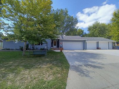 138 Ridge Rd, Morris, MN, 56267