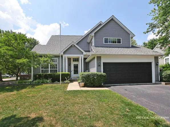 361 Lexington Ln, Grayslake, IL 60030