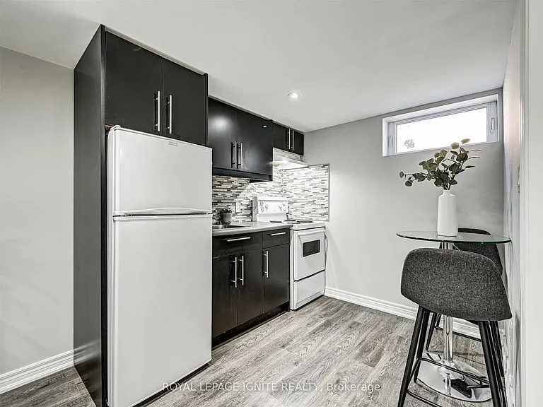 106 Gilroy Dr #BSMT STUDIO — Photo 6