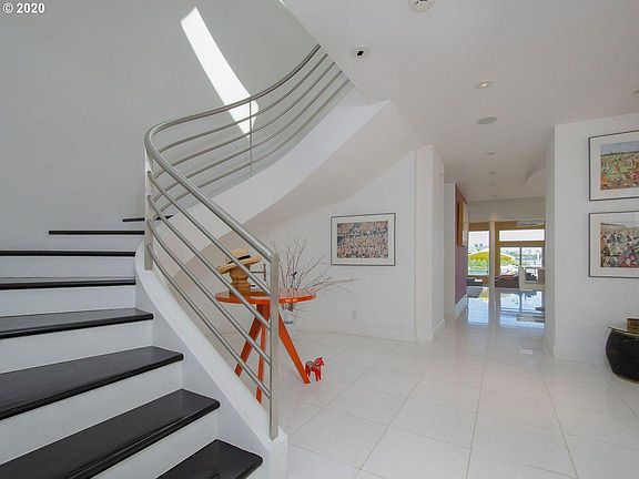 5th image of 139 N Lotus Beach Dr