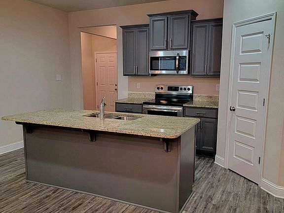 3rd image of 10178 Little Gem Dr