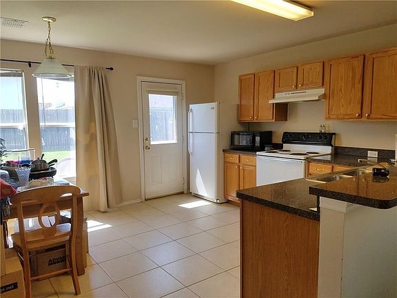5th image of 2605 Buckskin Dr