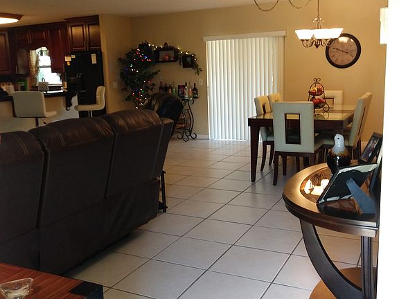 3rd image of 7647 Autumn Pines Dr