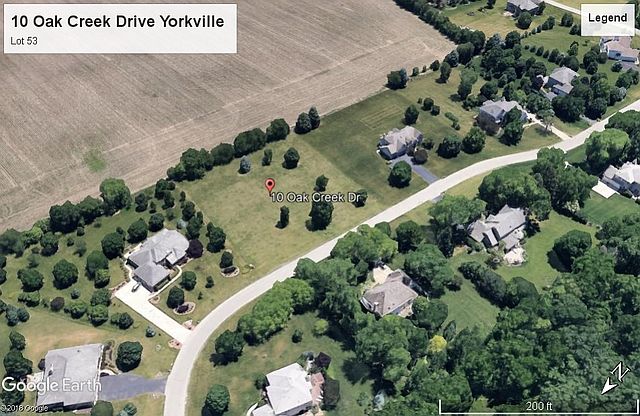 1st image of 10 Oak Creek Dr