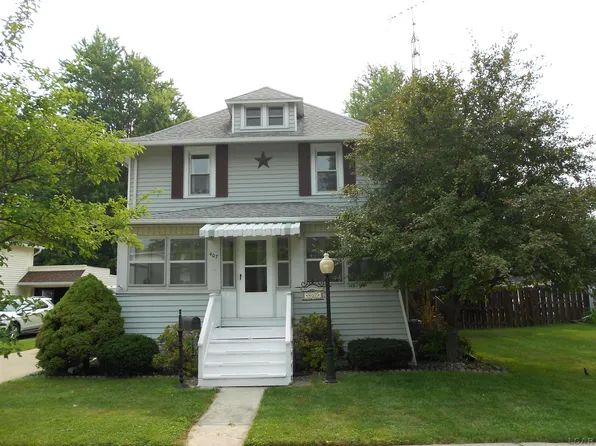 407 Giles Ave, Blissfield, MI 49228