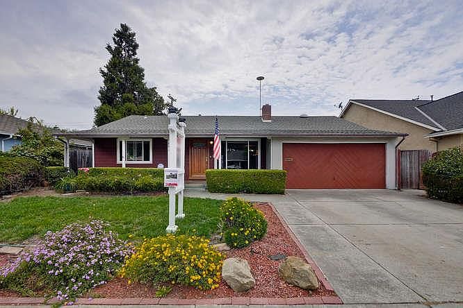 1st image of 442 Cypress Ave
