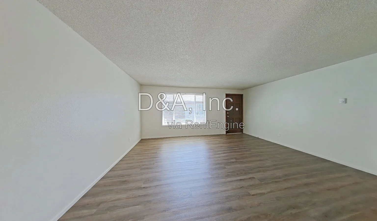 2 bed, 1.0 bath, 700 sqft, $1,295 — Photo 3