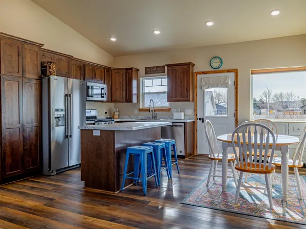 3126 Hardpan Ave, Cody, WY 82414