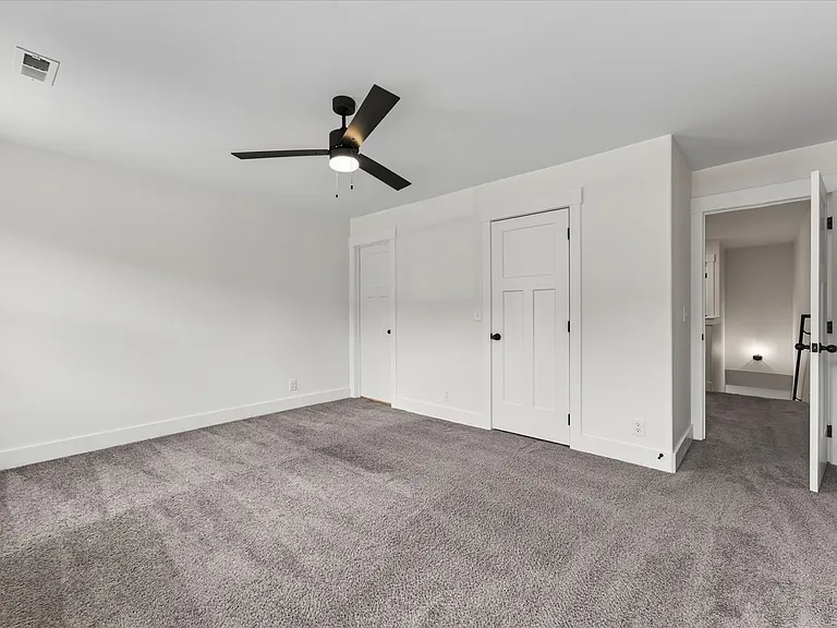 319 Front Ridge Cir — Photo 19