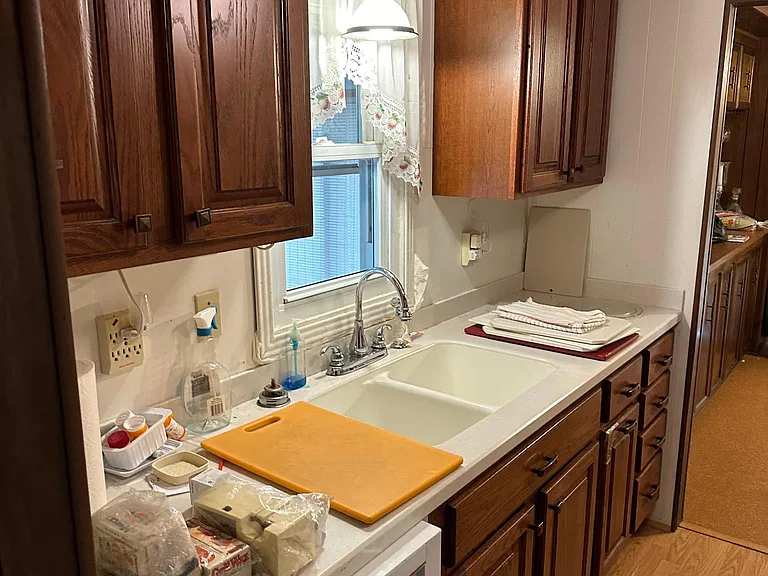 10 Shellie St #10 — Photo 6
