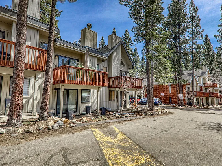 989 Tahoe Blvd — Photo 27