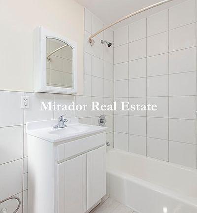 3rd image of 487 6th Ave #8