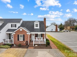 117 W Main St, Cherryville, NC 28021