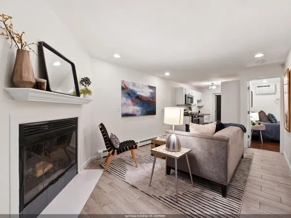235 Park Avenue image 1 of 19