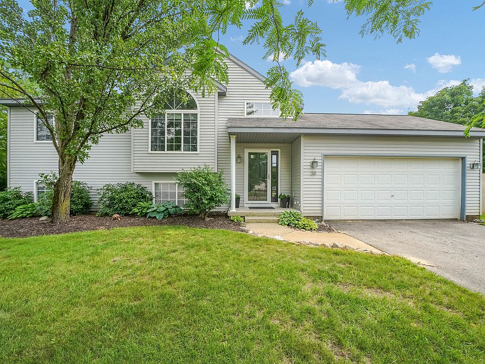 1st image of 38 Tabby Dr NW