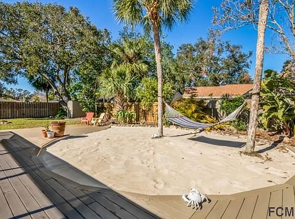 3rd image of 26 Carlson Ln