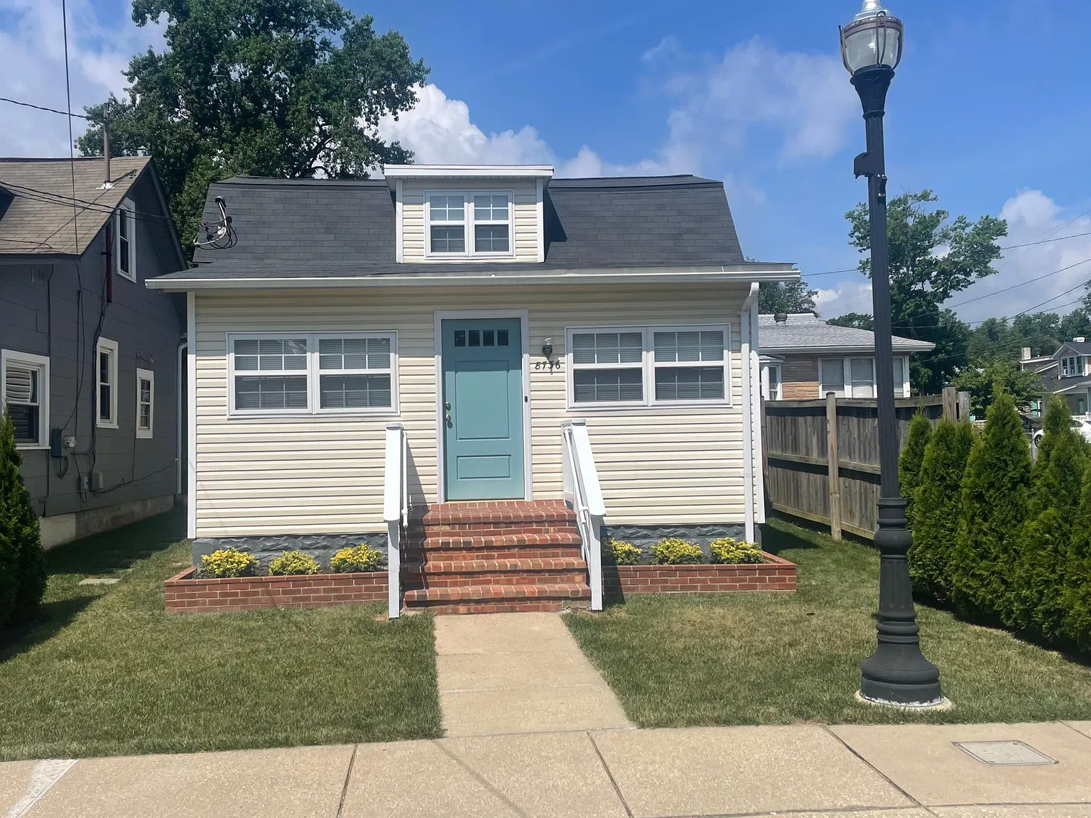8736 Bayside Rd — Photo 1