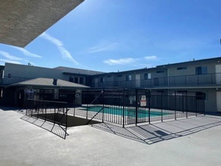 12020 Grevillea Ave — Photo 17