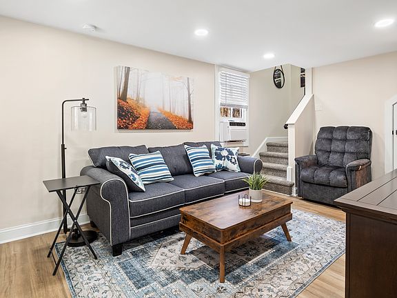 5th image of 2532 Park St #2