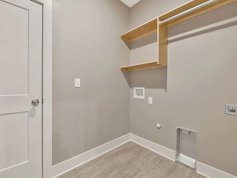 472 Long Path Ct — Photo 27