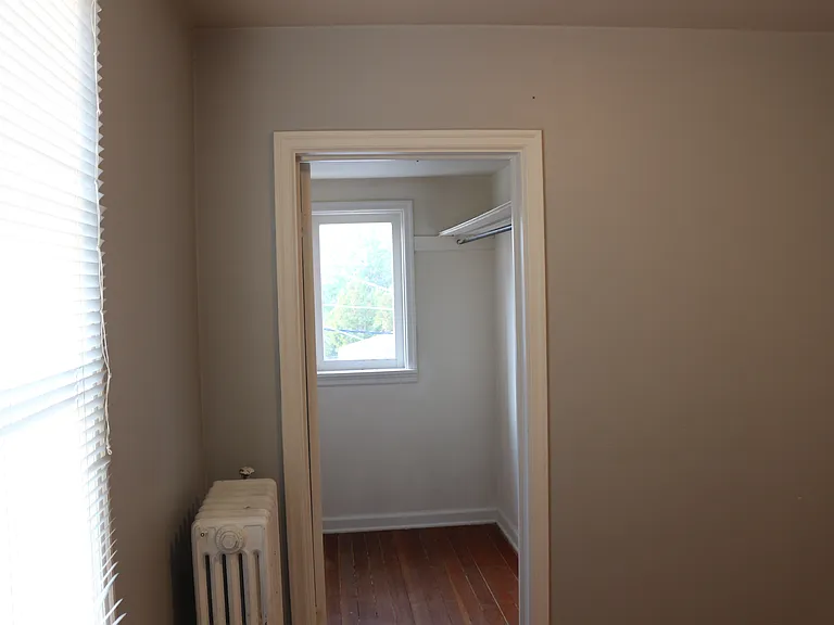 2nd Bedroom, towards walk-in closet