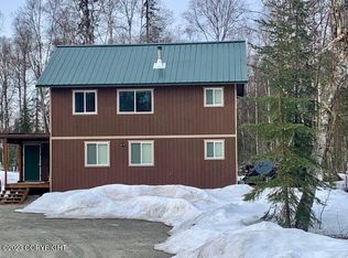 14491 E Woodpecker Ave, Talkeetna, AK 99676