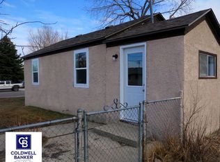 245 N 4th St, Glenrock, WY 82637