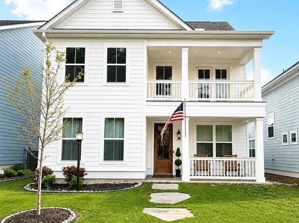 8 Toynbee Dr, Simpsonville, SC 29681
