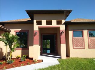 3900 22nd St SW, Lehigh Acres, FL 33976