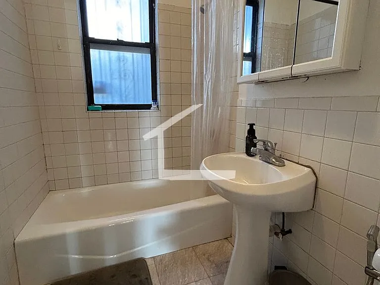 1771 Cummings Rd #3 — Photo 4