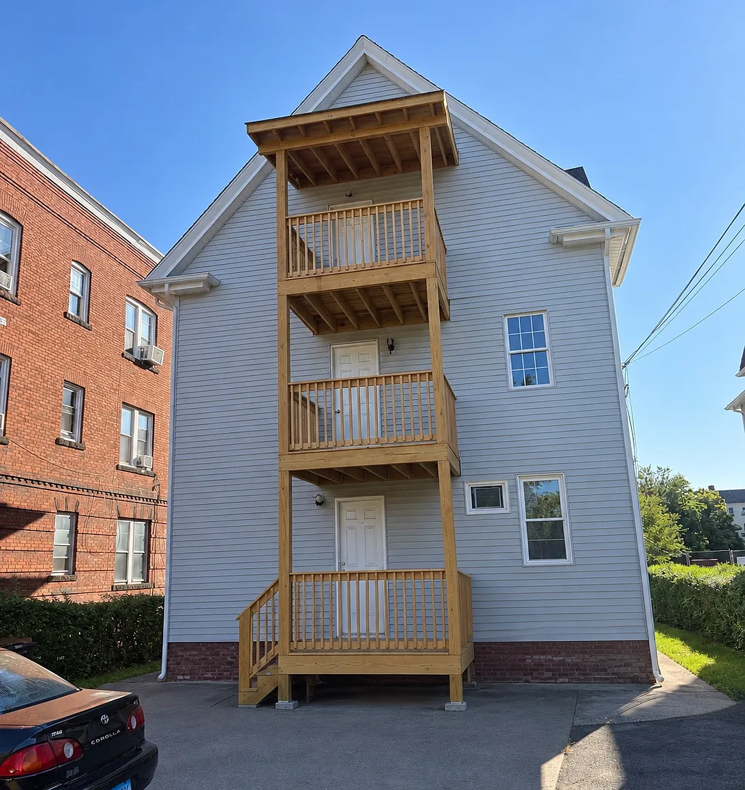 2 bed, 900 sqft, $1,500 — Photo 1