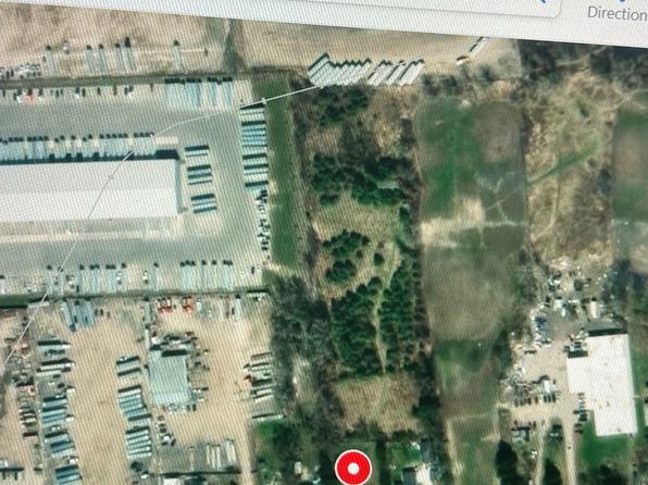 2798 Dingman Dr, London, ON N6N 1G4