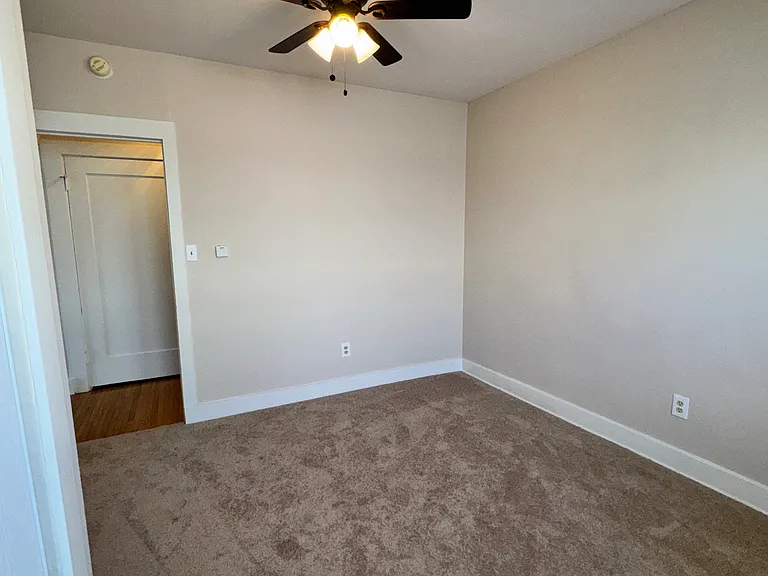 2101 Hillcrest Dr — Photo 8